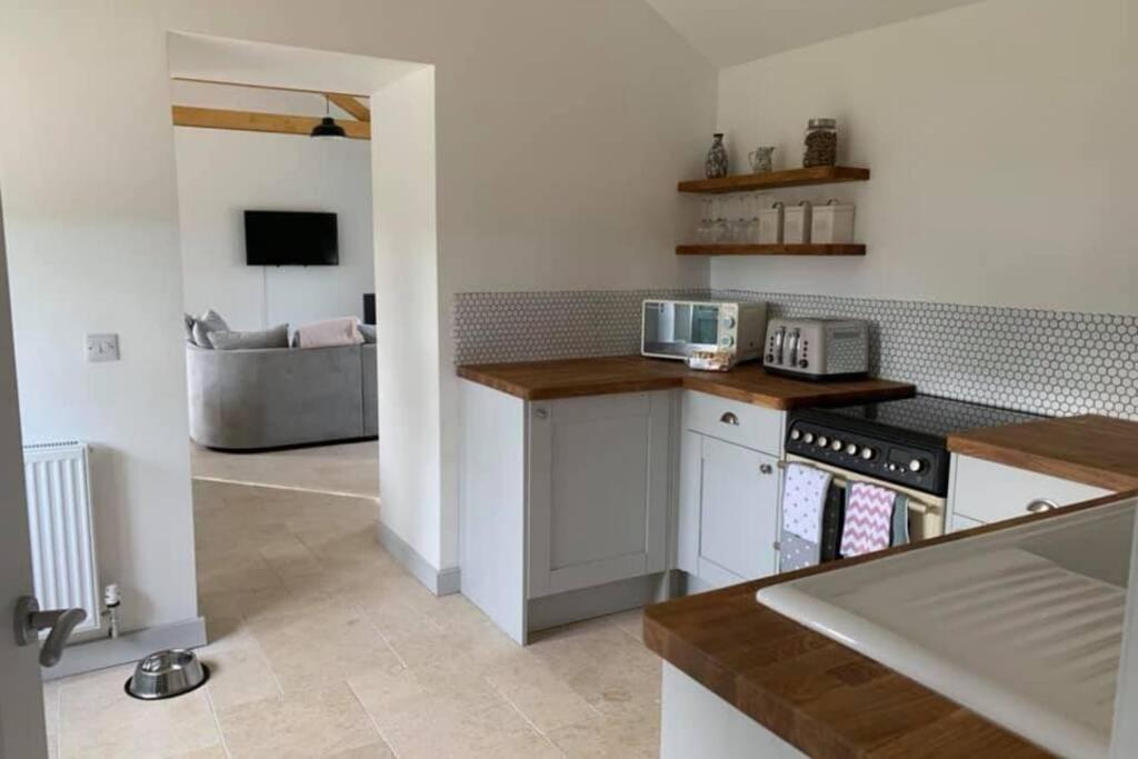 Cart Shed Cottage ทรูโร ภายนอก รูปภาพ
